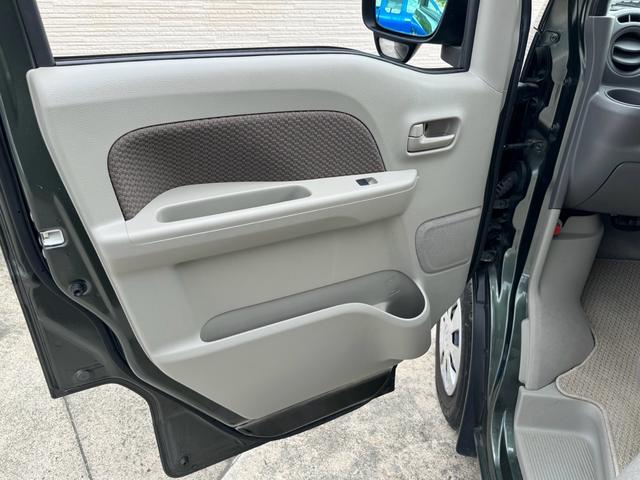 エブリイ ジョイン　ユーザー買取車　４ＷＤ　５ＭＴ　デュアルカメラブレーキサポート　カロッツェリアナビ　バックカメラ　ＴＶ　Ｂｌｕｅｔｏｏｔｈ　パーキングソナー　オートライト　フォグランプ　キーレス　ＥＴＣ（35枚目）