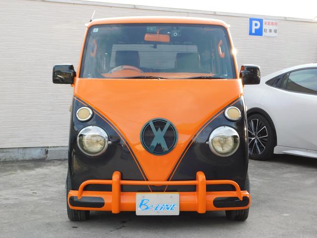 エブリイワゴン ＰＺターボスペシャル　４ＷＤ　ターボ　アーリーバス仕様　内外装ブラックオレンジツートン　メッキホイールキャップ　両側パワスラ　カロッツェリアナビ　バックカメラ　ＴＶ　Ｂｌｕｅｔｏｏｔｈ　ＥＴＣ　シートヒーター　キーレス（2枚目）