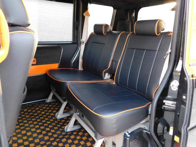 エブリイワゴン ＰＺターボスペシャル　４ＷＤ　ターボ　アーリーバス仕様　内外装ブラックオレンジツートン　メッキホイールキャップ　両側パワスラ　カロッツェリアナビ　バックカメラ　ＴＶ　Ｂｌｕｅｔｏｏｔｈ　ＥＴＣ　シートヒーター　キーレス（36枚目）