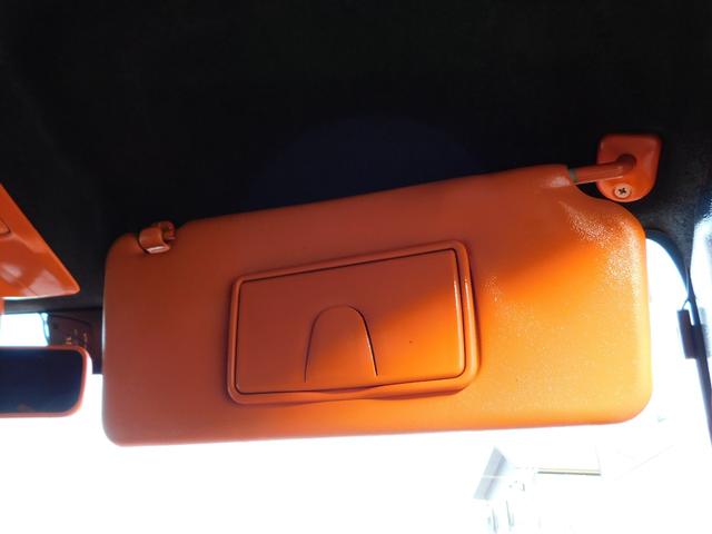 エブリイワゴン ＰＺターボスペシャル　４ＷＤ　ターボ　アーリーバス仕様　内外装ブラックオレンジツートン　メッキホイールキャップ　両側パワスラ　カロッツェリアナビ　バックカメラ　ＴＶ　Ｂｌｕｅｔｏｏｔｈ　ＥＴＣ　シートヒーター　キーレス（46枚目）