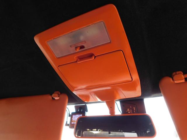 エブリイワゴン ＰＺターボスペシャル　４ＷＤ　ターボ　アーリーバス仕様　内外装ブラックオレンジツートン　メッキホイールキャップ　両側パワスラ　カロッツェリアナビ　バックカメラ　ＴＶ　Ｂｌｕｅｔｏｏｔｈ　ＥＴＣ　シートヒーター　キーレス（48枚目）