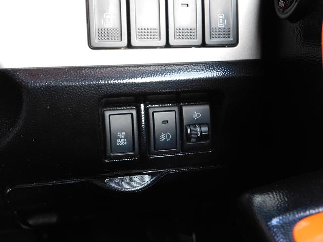 エブリイワゴン ＰＺターボスペシャル　４ＷＤ　ターボ　アーリーバス仕様　内外装ブラックオレンジツートン　メッキホイールキャップ　両側パワスラ　カロッツェリアナビ　バックカメラ　ＴＶ　Ｂｌｕｅｔｏｏｔｈ　ＥＴＣ　シートヒーター　キーレス（51枚目）