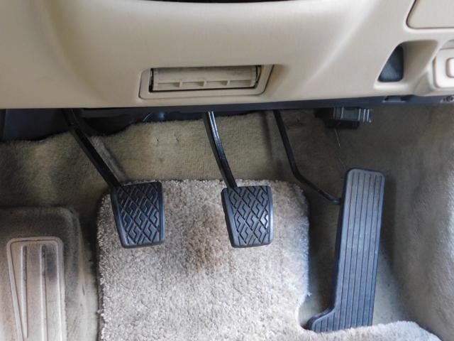 クラウン アスリートＶ　５ＭＴ換装　社外フルエアロ　ＳＴ－ＧＡＲＡＧＥ車高調　前置きＩＣ　社外マフラー　ＢＲＩＤＥシート　社外１７インチＡＷ　カロッツェリアナビ　ＴＶ　Ｂｌｕｅｔｏｏｔｈ（39枚目）