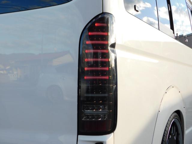 ハイエースワゴン GL 社外フルエアロ ローダウン 社外20インチAW オーバーフェンダー パワースライド ナビ バックカメラ TV Bluetooth シートカバー 社外マフラー 社外テール ETC(21枚目)