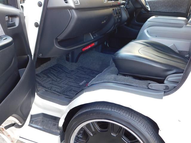 ハイエースワゴン GL 社外フルエアロ ローダウン 社外20インチAW オーバーフェンダー パワースライド ナビ バックカメラ TV Bluetooth シートカバー 社外マフラー 社外テール ETC(27枚目)