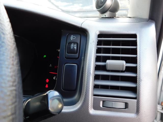 ハイエースワゴン GL 社外フルエアロ ローダウン 社外20インチAW オーバーフェンダー パワースライド ナビ バックカメラ TV Bluetooth シートカバー 社外マフラー 社外テール ETC(36枚目)