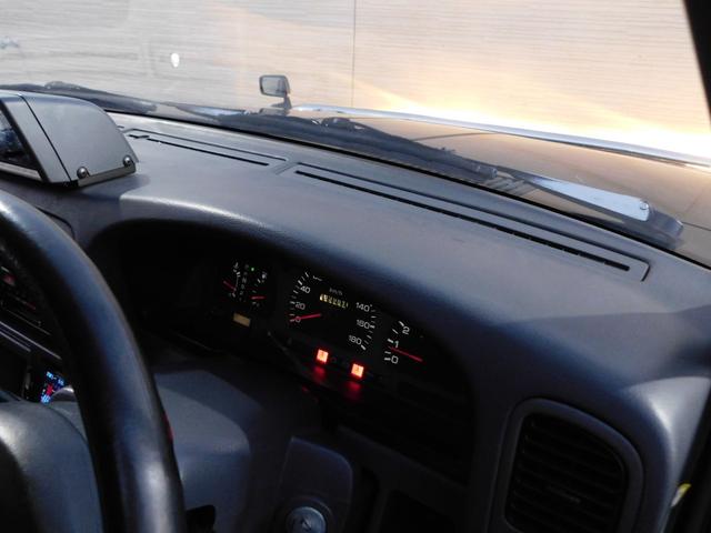 テラノ ワイドＲ３Ｍ　ＡＪリミテッド　４ＷＤ　走行４万ｋｍ　フロントガード　リアスポイラー　フォグランプ　専用サイドデカール　純正１５インチＡＷ　ＫＥＮＷＯＯＤ２ＤＩＮデッキ　サイドバイザー　ＥＴＣ（36枚目）