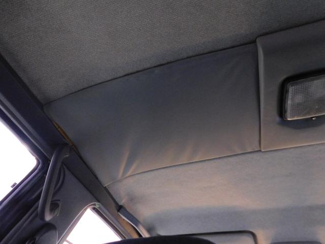 テラノ ワイドＲ３Ｍ　ＡＪリミテッド　４ＷＤ　走行４万ｋｍ　フロントガード　リアスポイラー　フォグランプ　専用サイドデカール　純正１５インチＡＷ　ＫＥＮＷＯＯＤ２ＤＩＮデッキ　サイドバイザー　ＥＴＣ（50枚目）