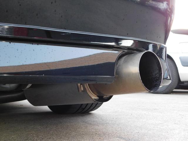アルテッツァ ＲＳ２００　Ｚエディション　６速ＭＴ　車高調　社外マフラー　ＦＲＰボンネット　３連追加メーター　Ｐ１レーシング１７インチＡＷ　ジータ純正ＯＰバンパー　純正エアロ　リアスポイラー　前後タワーバー　カロッツェリアオーディオ　ＥＴＣ（16枚目）