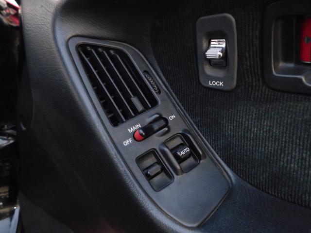 プレリュード ＸＸ　オートマ　４ＷＳ　レッド全塗装済　サンルーフ　純正１４インチＡＷ　純正リアスポ（28枚目）