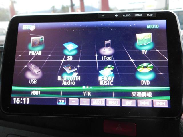 ハイエースワゴン GL 4型フェイス パナソニックフローティングナビ アルパインフリップダウン バックカメラ 2ndセパレートシート移植 ワークCRAG16インチ TOYOホワイトレタータイヤ PIVOTコントローラー(11枚目)