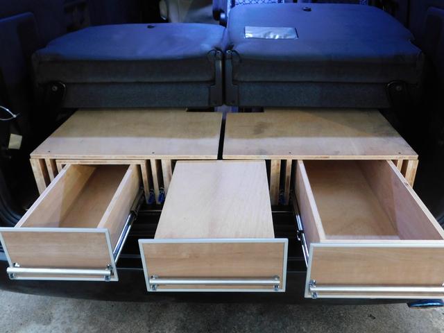 ハイエースワゴン GL 4型フェイス パナソニックフローティングナビ アルパインフリップダウン バックカメラ 2ndセパレートシート移植 ワークCRAG16インチ TOYOホワイトレタータイヤ PIVOTコントローラー(29枚目)