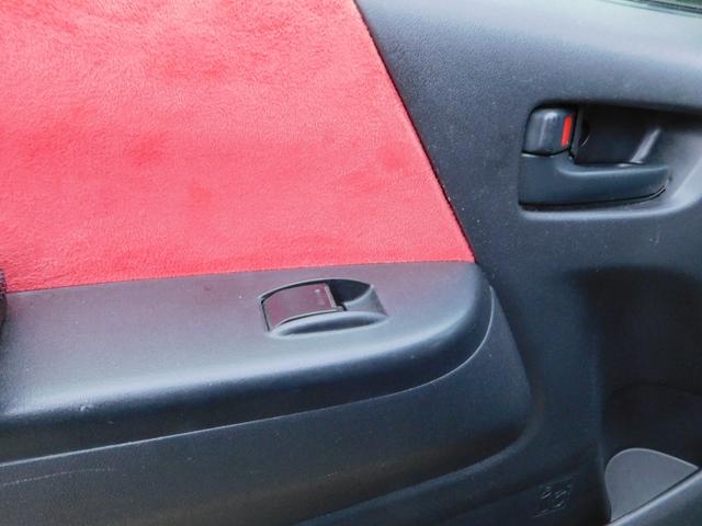 ハイエースワゴン GL 4型フェイス パナソニックフローティングナビ アルパインフリップダウン バックカメラ 2ndセパレートシート移植 ワークCRAG16インチ TOYOホワイトレタータイヤ PIVOTコントローラー(32枚目)