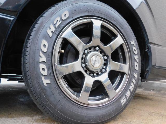 ハイエースワゴン GL 4型フェイス パナソニックフローティングナビ アルパインフリップダウン バックカメラ 2ndセパレートシート移植 ワークCRAG16インチ TOYOホワイトレタータイヤ PIVOTコントローラー(56枚目)