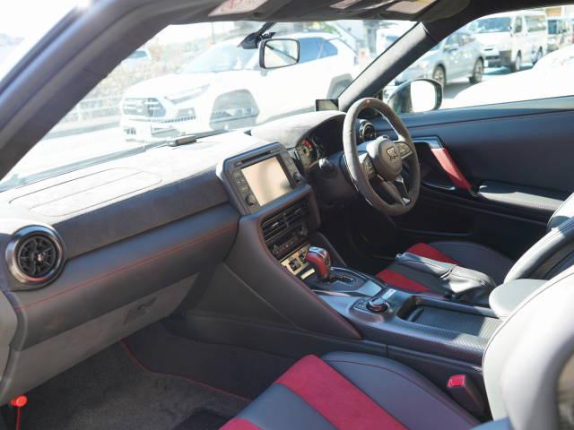 ＧＴ－Ｒ ニスモ　ガレージ保管禁煙車　ＮＩＳＭＯスポーツリセッティング（14枚目）