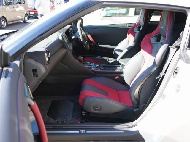 ＧＴ－Ｒ ニスモ　ガレージ保管禁煙車　ＮＩＳＭＯスポーツリセッティング（15枚目）