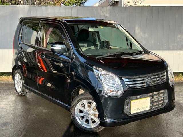 ワゴンＲ ＦＸリミテッド　禁煙車　ナビ＆ＴＶ　純正アルミホイール１４インチ　オートエアコン　オートライト　ＨＩＤライト　プッシュスタート　アイドリングストップ　電動格納ミラー　フルフラットシート　ドアバイザー（46枚目）