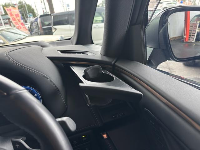 アルファードハイブリッド Z ワンオーナー デジタルインナーミラー ユニバーサルステップ カラーヘッドアップディスプレイ トヨタチームメイトアドバンストパーク パノラミックビューモニター 純正ナビフルセグ純正フリップダウンモニター(22枚目)