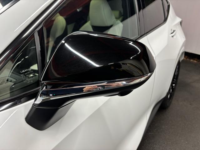 NX NX350h Fスポーツ ワンオーナー 禁煙車 パノラマムーンルーフ Fスポーツオレンジキャリパー パノラミックビューモニター デジタルインナーミラー パワーバックドア(11枚目)