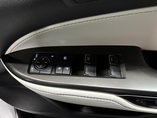 NX NX350h Fスポーツ ワンオーナー 禁煙車 パノラマムーンルーフ Fスポーツオレンジキャリパー パノラミックビューモニター デジタルインナーミラー パワーバックドア(37枚目)