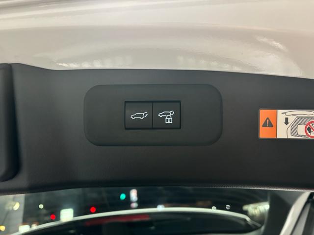 NX NX350h Fスポーツ ワンオーナー 禁煙車 パノラマムーンルーフ Fスポーツオレンジキャリパー パノラミックビューモニター デジタルインナーミラー パワーバックドア(79枚目)