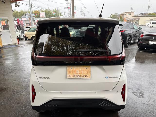 サクラ Ｘ　ワンオーナー　禁煙車　ＳＤナビ　フルセグＴＶ　全周囲モニター　ＬＥＤヘッドランプ（5枚目）