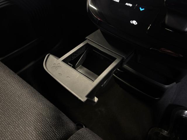 サクラ Ｘ　ワンオーナー　禁煙車　ＳＤナビ　フルセグＴＶ　全周囲モニター　ＬＥＤヘッドランプ（28枚目）