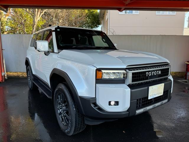 ランドクルーザー250 VX 登録済未使用車 12.3インチディスプレイオーディオ サンルーフ ルーフレール トヨタチームメイト パノラミックビューモニター デジタルインナーミラー パワーバックドア 前後方ドラレコ(7枚目)