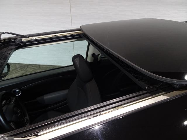 クーパーS 禁煙車/記録簿/サンルーフ/オリジナルブラックホイール/ナビTV/Bluetooth/スモークテール/HID/ETC/プッシュスタート/スペアキー/パドルシフト/オートエアコン/FOG/電動格納ミラー(15枚目)
