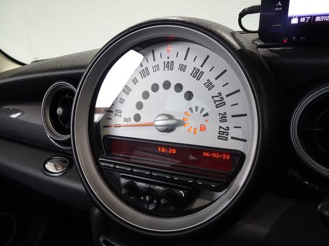クーパーS 禁煙車/記録簿/サンルーフ/オリジナルブラックホイール/ナビTV/Bluetooth/スモークテール/HID/ETC/プッシュスタート/スペアキー/パドルシフト/オートエアコン/FOG/電動格納ミラー(36枚目)