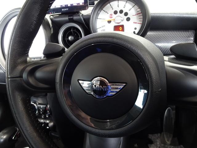 クーパーS 禁煙車/記録簿/サンルーフ/オリジナルブラックホイール/ナビTV/Bluetooth/スモークテール/HID/ETC/プッシュスタート/スペアキー/パドルシフト/オートエアコン/FOG/電動格納ミラー(44枚目)