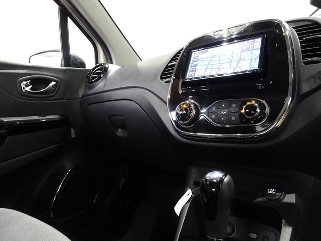 インテンス　禁煙車／記録簿／ナビ地デジ／Ｂｌｕｅｔｏｏｔｈ／バックカメラ／ＨＩＤ／ＥＴＣ／プッシュスタート／スペアキー／クルーズコントロール／アイドリングストップ／オートエアコン／フォグランプ／１７インチアルミ／(20枚目)