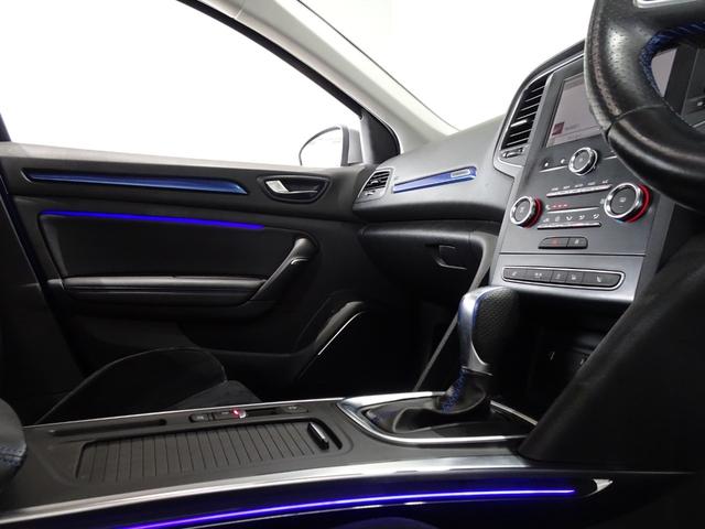 スポーツツアラー　ＧＴ　禁煙車／記録簿／ハーフレザー／ＡｐｐｌｅＣａｒＰｌａｙ／ＡｎｄｒｏｉｄＡｕｔｏ／Ｂｌｕｅｔｏｏｔｈ／Ｂカメラ／ドラレコ／ＬＥＤ／ＥＴＣ／スマートキー／クルコン／シートヒーター／パドルシフト／１８ＡＷ／(34枚目)