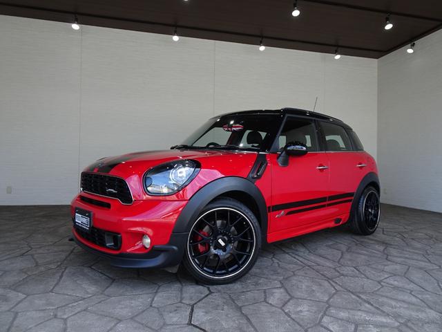ＭＩＮＩ ジョンクーパーワークス　クロスオーバー　禁煙車／記録簿／本革／ＢＢＳ１９インチアルミ／ナビＴＶ／Ｂｌｕｅｔｏｏｔｈ／ＨＩＤ／ＥＴＣ／プッシュスタート／スペアキー／シートヒーター／パドルシフト／ＳＰＯＲＴモード／ブーストメーター／ルーフレール（2枚目）