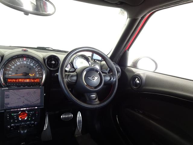 ＭＩＮＩ ジョンクーパーワークス　クロスオーバー　禁煙車／記録簿／本革／ＢＢＳ１９インチアルミ／ナビＴＶ／Ｂｌｕｅｔｏｏｔｈ／ＨＩＤ／ＥＴＣ／プッシュスタート／スペアキー／シートヒーター／パドルシフト／ＳＰＯＲＴモード／ブーストメーター／ルーフレール（15枚目）