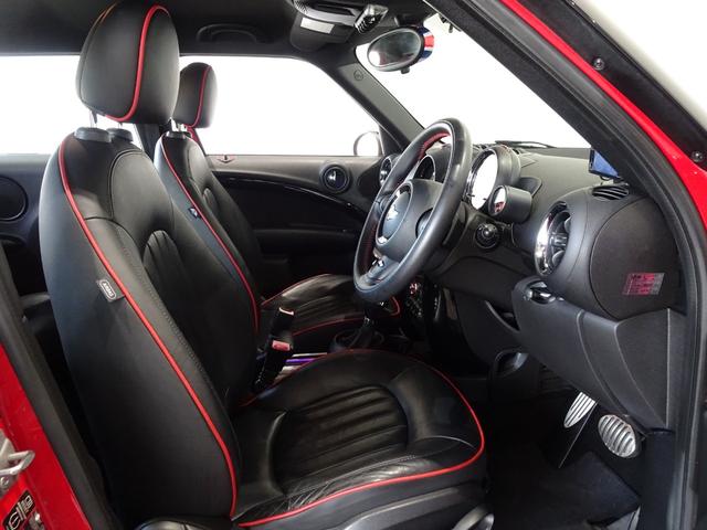 ＭＩＮＩ ジョンクーパーワークス　クロスオーバー　禁煙車／記録簿／本革／ＢＢＳ１９インチアルミ／ナビＴＶ／Ｂｌｕｅｔｏｏｔｈ／ＨＩＤ／ＥＴＣ／プッシュスタート／スペアキー／シートヒーター／パドルシフト／ＳＰＯＲＴモード／ブーストメーター／ルーフレール（26枚目）