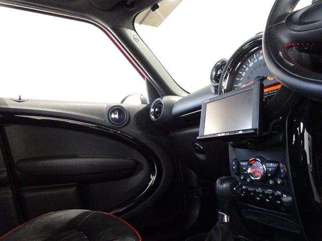 ＭＩＮＩ ジョンクーパーワークス　クロスオーバー　禁煙車／記録簿／本革／ＢＢＳ１９インチアルミ／ナビＴＶ／Ｂｌｕｅｔｏｏｔｈ／ＨＩＤ／ＥＴＣ／プッシュスタート／スペアキー／シートヒーター／パドルシフト／ＳＰＯＲＴモード／ブーストメーター／ルーフレール（33枚目）