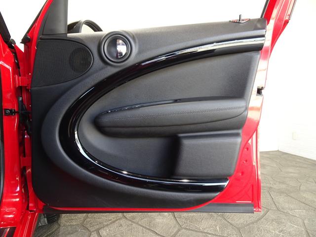 ＭＩＮＩ ジョンクーパーワークス　クロスオーバー　禁煙車／記録簿／本革／ＢＢＳ１９インチアルミ／ナビＴＶ／Ｂｌｕｅｔｏｏｔｈ／ＨＩＤ／ＥＴＣ／プッシュスタート／スペアキー／シートヒーター／パドルシフト／ＳＰＯＲＴモード／ブーストメーター／ルーフレール（46枚目）