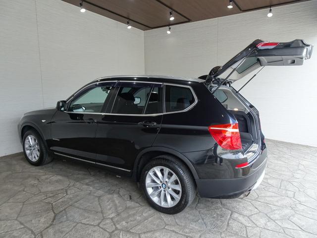 Ｘ３ ｘＤｒｉｖｅ　２８ｉ　ハイラインパッケージ　禁煙車／記録簿／本革／ナビ地デジ／Ｂｌｕｅｔｏｏｔｈ／バック＆サイドカメラ／ドラレコ／ＨＩＤ／ＥＴＣ／スマートキー／スペアキー／クルコン／全席シートヒーター／オートライト／ルーフレール／１９ＡＷ／（11枚目）