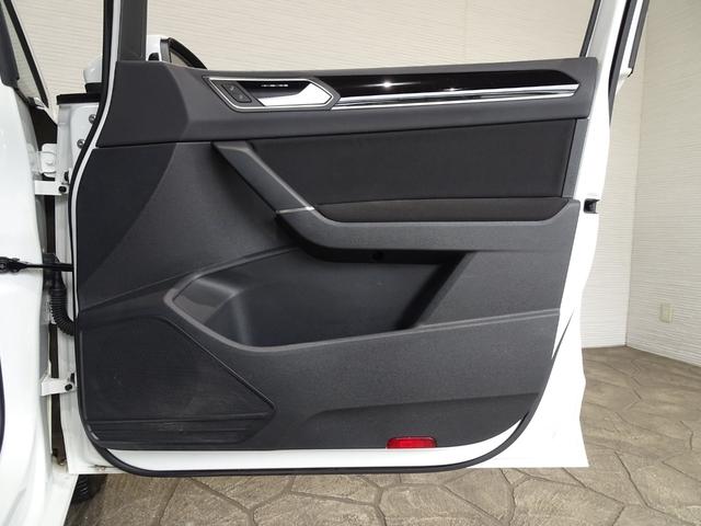 ゴルフトゥーラン TDI ハイライン 7人乗り/禁煙車/記録簿/ナビ地デジ/CarPlay/Bluetooth/Bカメラ/LED/ETC/スマートキー/スペアキー/ACC/シートヒーター/パドルシフト/パワーゲート/プリクラッシュブレーキ(50枚目)
