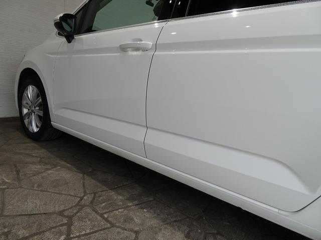 ゴルフトゥーラン TDI ハイライン 7人乗り/禁煙車/記録簿/ナビ地デジ/CarPlay/Bluetooth/Bカメラ/LED/ETC/スマートキー/スペアキー/ACC/シートヒーター/パドルシフト/パワーゲート/プリクラッシュブレーキ(63枚目)