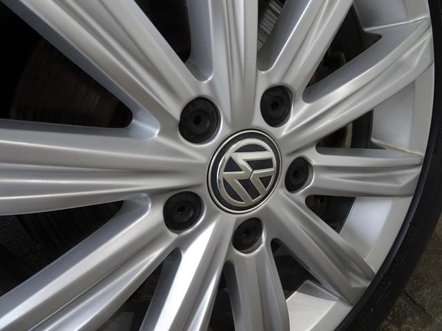 ゴルフトゥーラン TDI ハイライン 7人乗り/禁煙車/記録簿/ナビ地デジ/CarPlay/Bluetooth/Bカメラ/LED/ETC/スマートキー/スペアキー/ACC/シートヒーター/パドルシフト/パワーゲート/プリクラッシュブレーキ(67枚目)