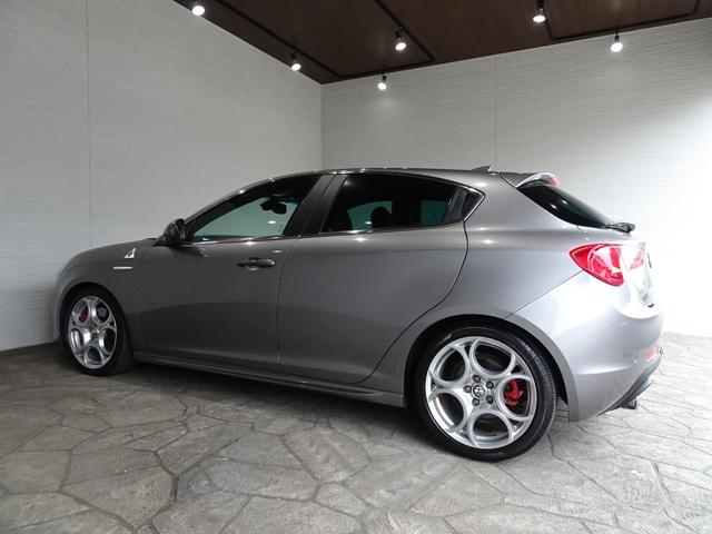 ALFA ROMEO GIULIETTA QUADRIFOGLIO VERDE