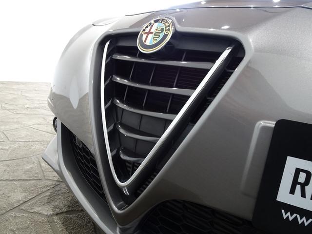 ALFA ROMEO GIULIETTA QUADRIFOGLIO VERDE