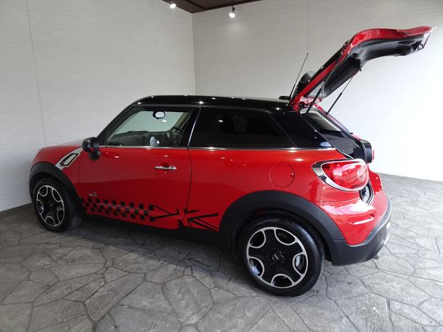 ＭＩＮＩ クーパーＳ　ペースマン　オール４　禁煙車／記録簿／新品ナビＴＶ／Ｂｌｕｅｔｏｏｔｈ／ＨＩＤ／ＥＴＣ／プッシュスタート／スペアキー／パドルシフト／オートライト／オートエアコン／電格ミラー／フォグランプ／１７インチアルミ／（11枚目）