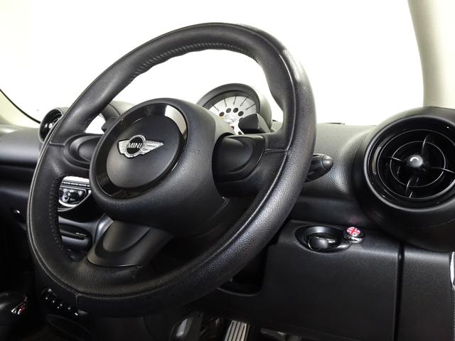 ＭＩＮＩ クーパーＳ　ペースマン　オール４　禁煙車／記録簿／新品ナビＴＶ／Ｂｌｕｅｔｏｏｔｈ／ＨＩＤ／ＥＴＣ／プッシュスタート／スペアキー／パドルシフト／オートライト／オートエアコン／電格ミラー／フォグランプ／１７インチアルミ／（21枚目）