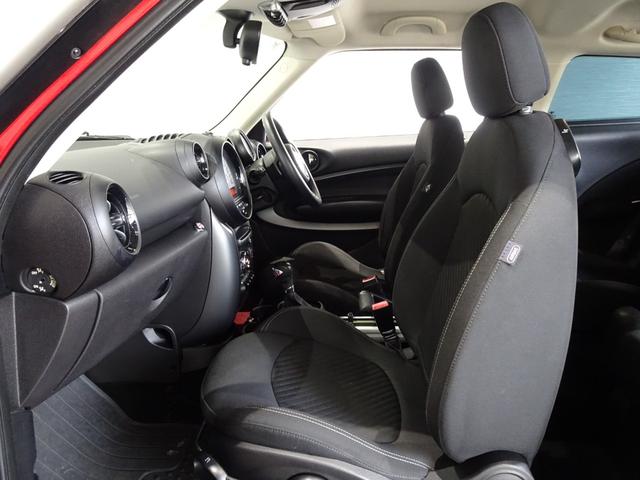 ＭＩＮＩ クーパーＳ　ペースマン　オール４　禁煙車／記録簿／新品ナビＴＶ／Ｂｌｕｅｔｏｏｔｈ／ＨＩＤ／ＥＴＣ／プッシュスタート／スペアキー／パドルシフト／オートライト／オートエアコン／電格ミラー／フォグランプ／１７インチアルミ／（24枚目）