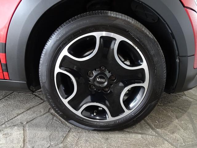 ＭＩＮＩ クーパーＳ　ペースマン　オール４　禁煙車／記録簿／新品ナビＴＶ／Ｂｌｕｅｔｏｏｔｈ／ＨＩＤ／ＥＴＣ／プッシュスタート／スペアキー／パドルシフト／オートライト／オートエアコン／電格ミラー／フォグランプ／１７インチアルミ／（61枚目）