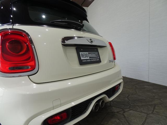 ＭＩＮＩ クーパーＳ　６ＭＴ／禁煙車／記録簿／ＨＤＤナビ／Ｂｌｕｅｔｏｏｔｈ／ＬＥＤ／ＥＴＣ／プッシュスタート／スペアキー／クルーズコントロール／オートライト／アイドリングストップ／ブラックルーフ＆ミラー／ＦＯＧ／１６ＡＷ（13枚目）
