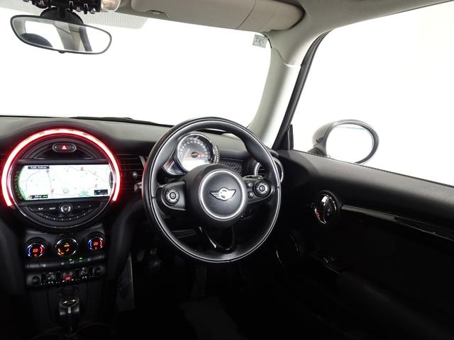 ＭＩＮＩ クーパーＳ　６ＭＴ／禁煙車／記録簿／ＨＤＤナビ／Ｂｌｕｅｔｏｏｔｈ／ＬＥＤ／ＥＴＣ／プッシュスタート／スペアキー／クルーズコントロール／オートライト／アイドリングストップ／ブラックルーフ＆ミラー／ＦＯＧ／１６ＡＷ（15枚目）